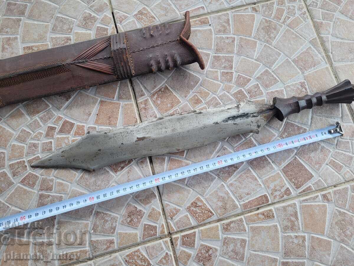 Аукцион Нож, кама, меч, конгоанска куба