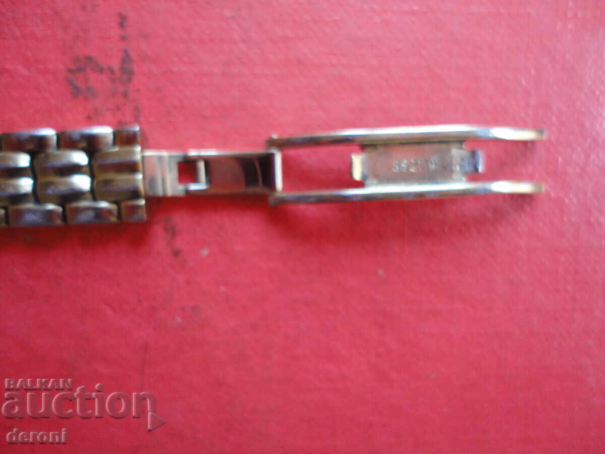 Festina 1604 Gold Plated Ladies Watch with price 80.00 BGN | € 40.90 Festina 1604 Gold Plated Ladies Watch with price 80.00 BGN | € 40.90