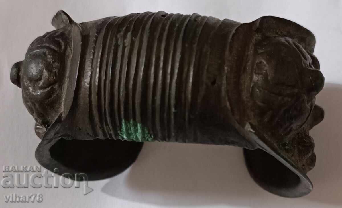 Old bracelet slingshot - 5