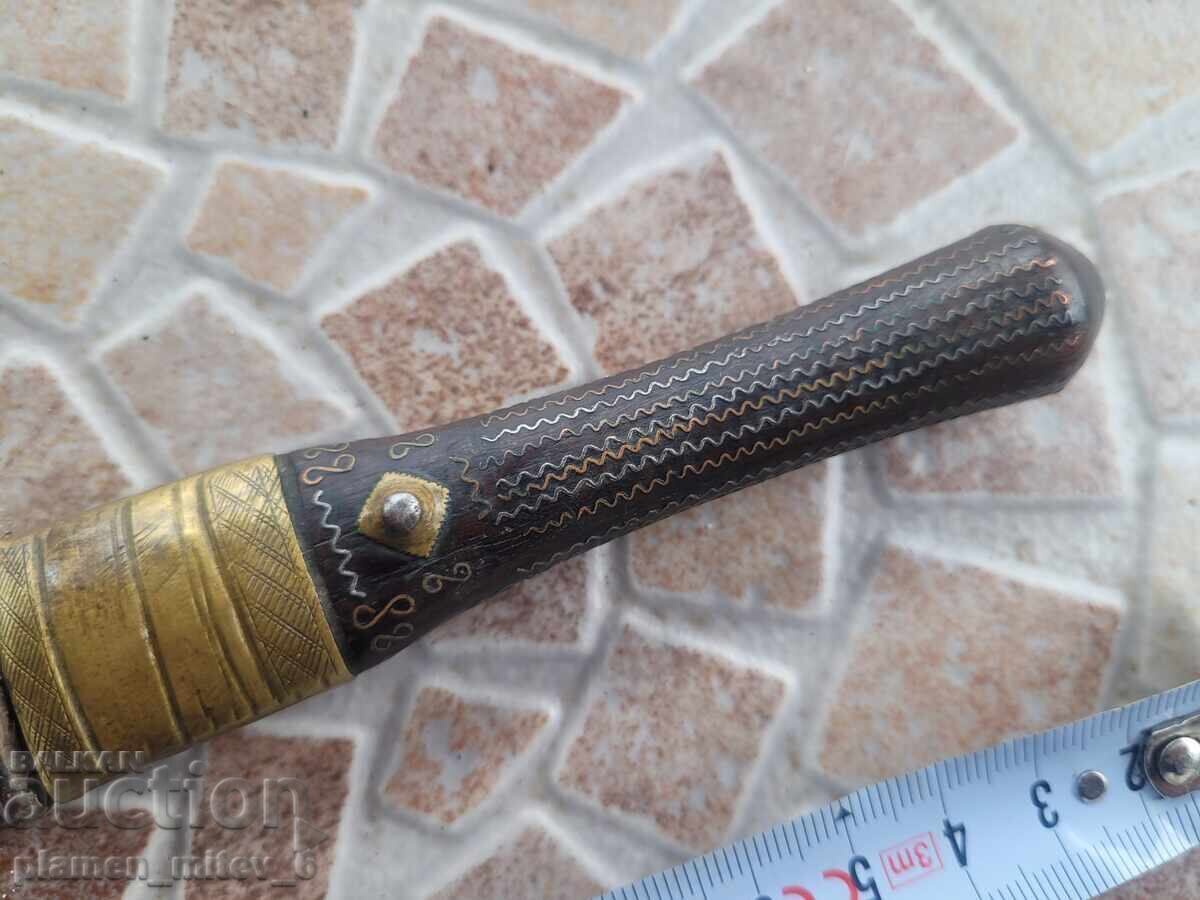 Auction dagger, dagger, knife, scribble Auction dagger, dagger, knife, scribble