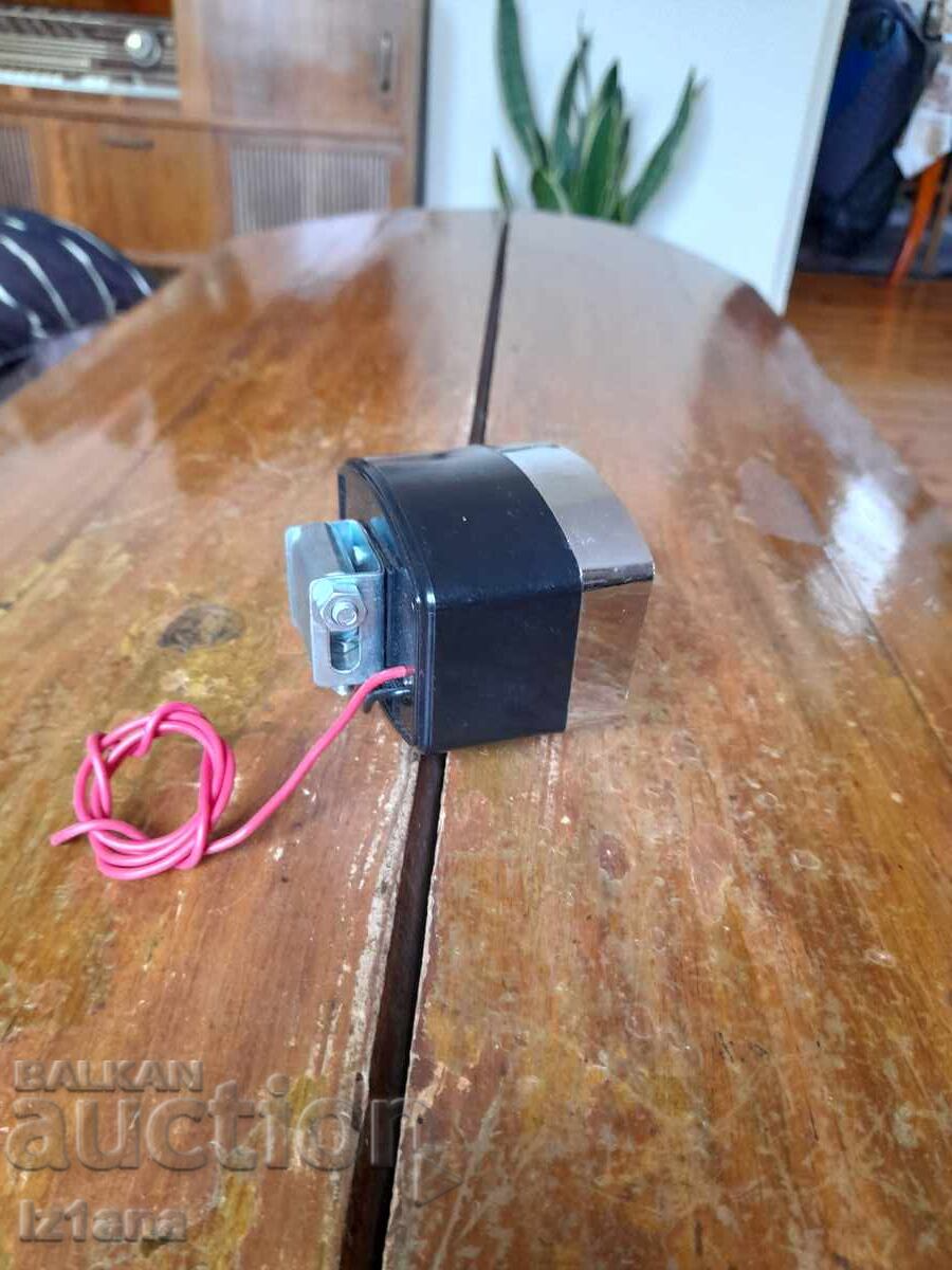 Old car alarm, reverse gear alarm with price 32.00 BGN | € 16.36 Old car alarm, reverse gear alarm with price 32.00 BGN | € 16.36