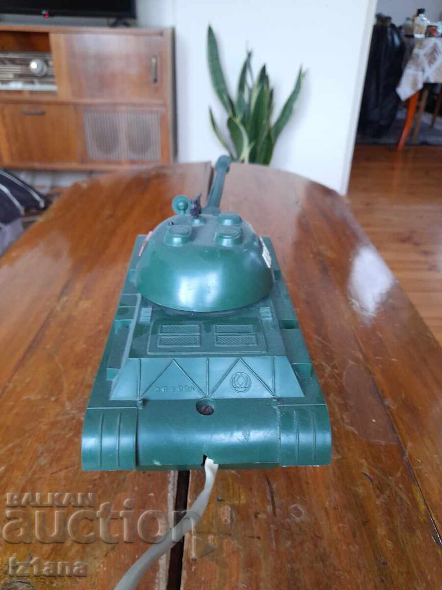 Παλιά δεξαμενή παιδικών παιχνιδιών - 5 Παλιά δεξαμενή παιδικών παιχνιδιών - 5