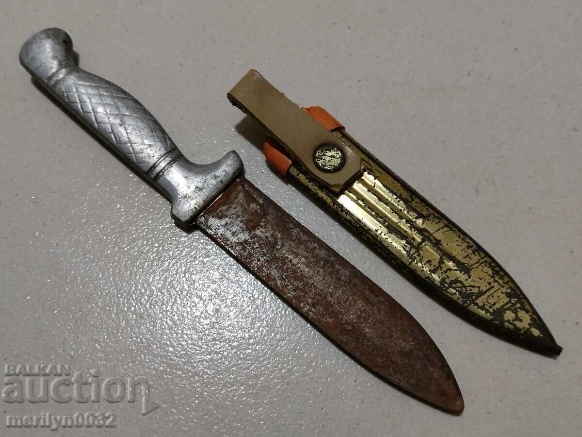 Delivery of Old sborgji knife knife with scabbard karakulak Delivery of Old sborgji knife knife with scabbard karakulak