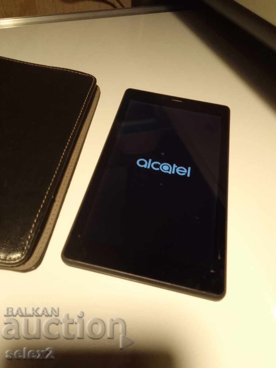 Таблет Alcatel pixi 4 + кожен калъф