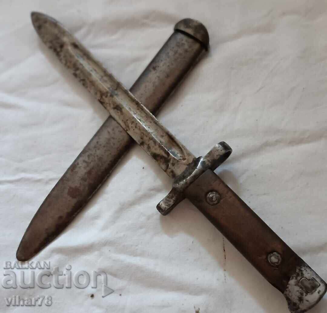 RARE MODEL OLD KNIFE-BACK - 5 RARE MODEL OLD KNIFE-BACK - 5
