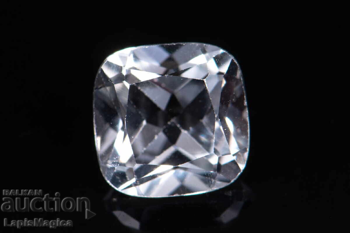 Бял топаз 1.86ct 7mm cushion шлифовка #1