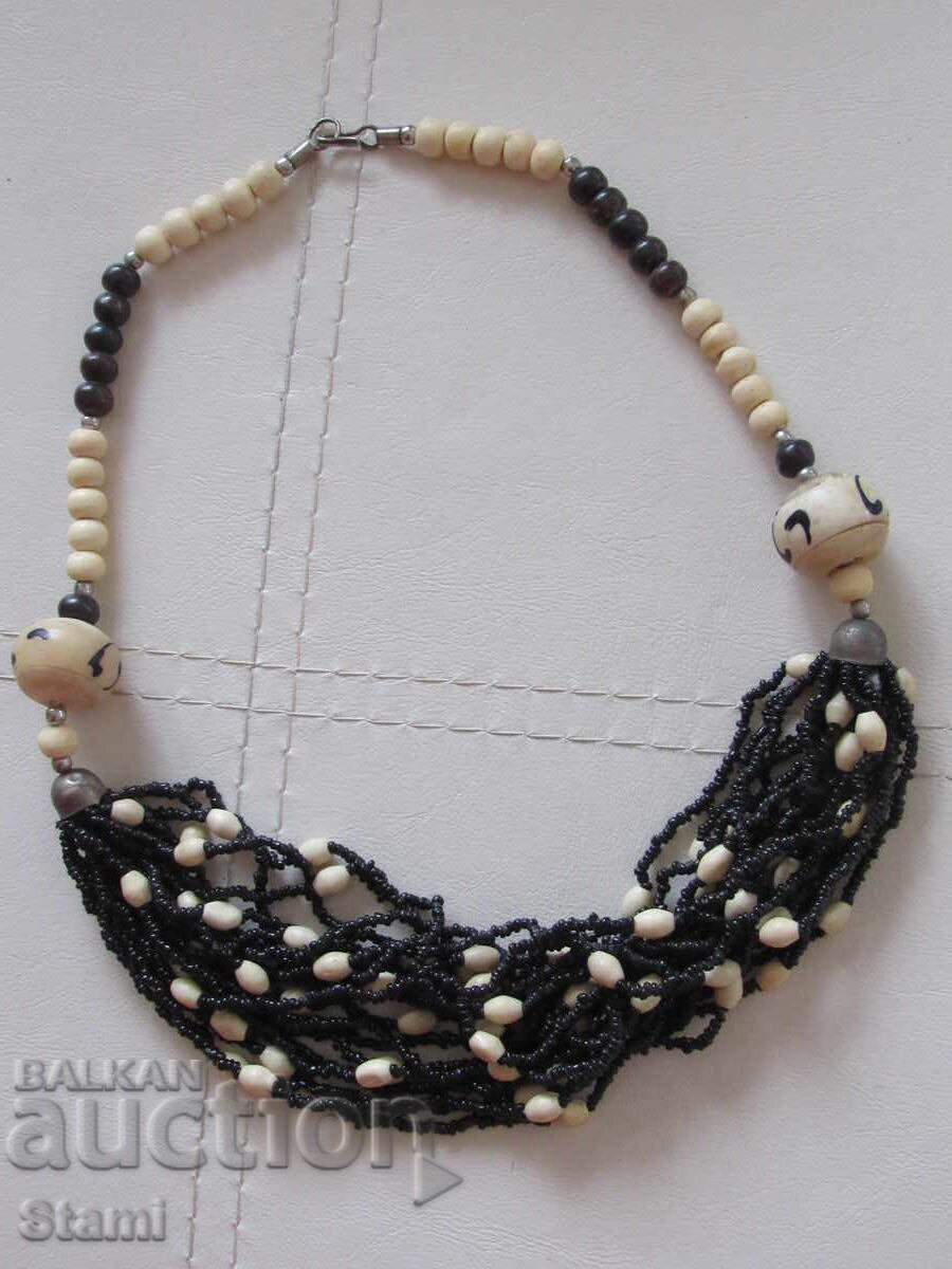 Traditional Indian necklace - combination of sand beads - 6 Traditional Indian necklace - combination of sand beads - 6