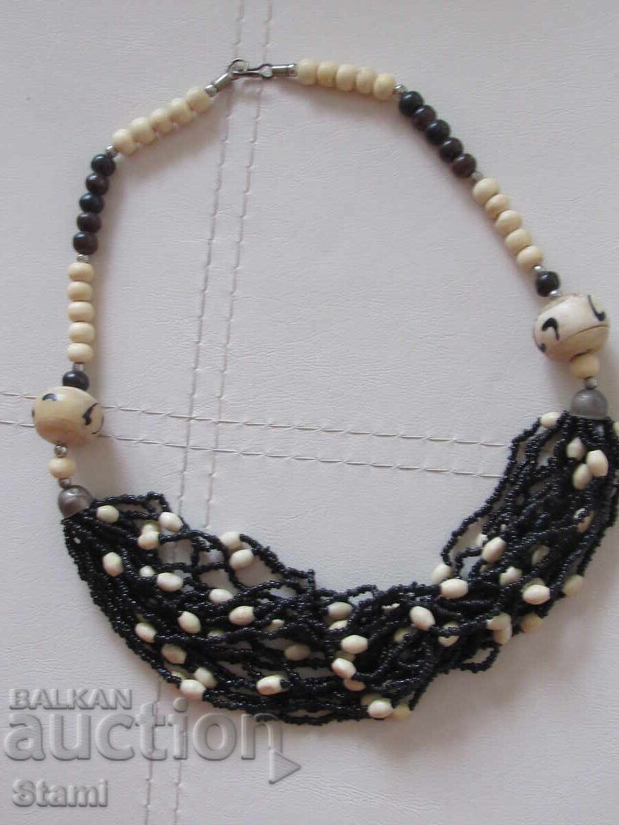 Traditional Indian necklace - combination of sand beads - 7 Traditional Indian necklace - combination of sand beads - 7