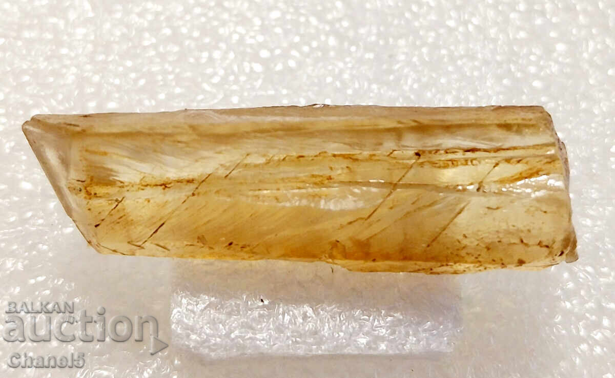 Auction NATURAL GOLDEN CALCITE, SPIKE - (84) Auction NATURAL GOLDEN CALCITE, SPIKE - (84)