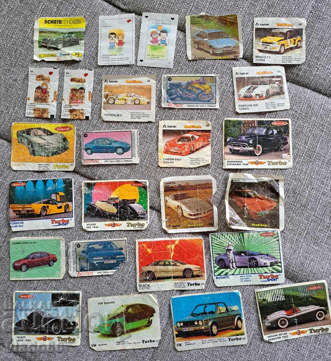 Old pictures of chewing gum with price 10.00 BGN | € 5.11 Old pictures of chewing gum with price 10.00 BGN | € 5.11