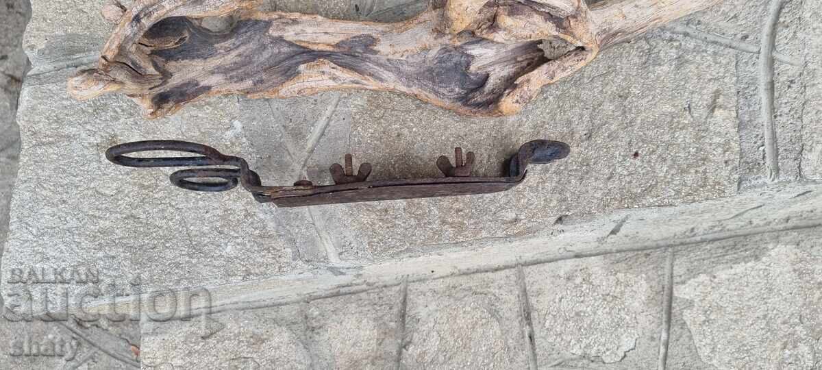 Auction Old scissors Auction Old scissors