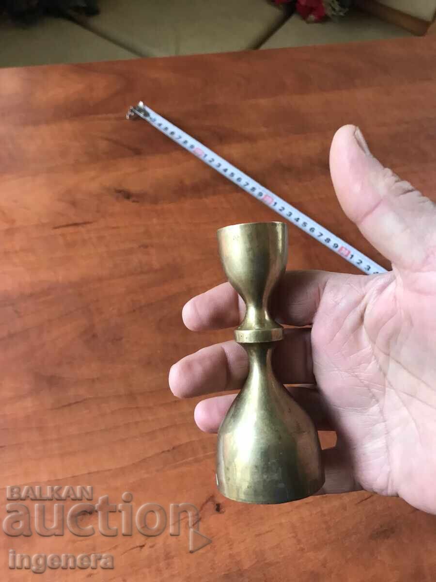 Auction BRONZE BRASS CANDLEHOLDER - 132 GRAMS Auction BRONZE BRASS CANDLEHOLDER - 132 GRAMS