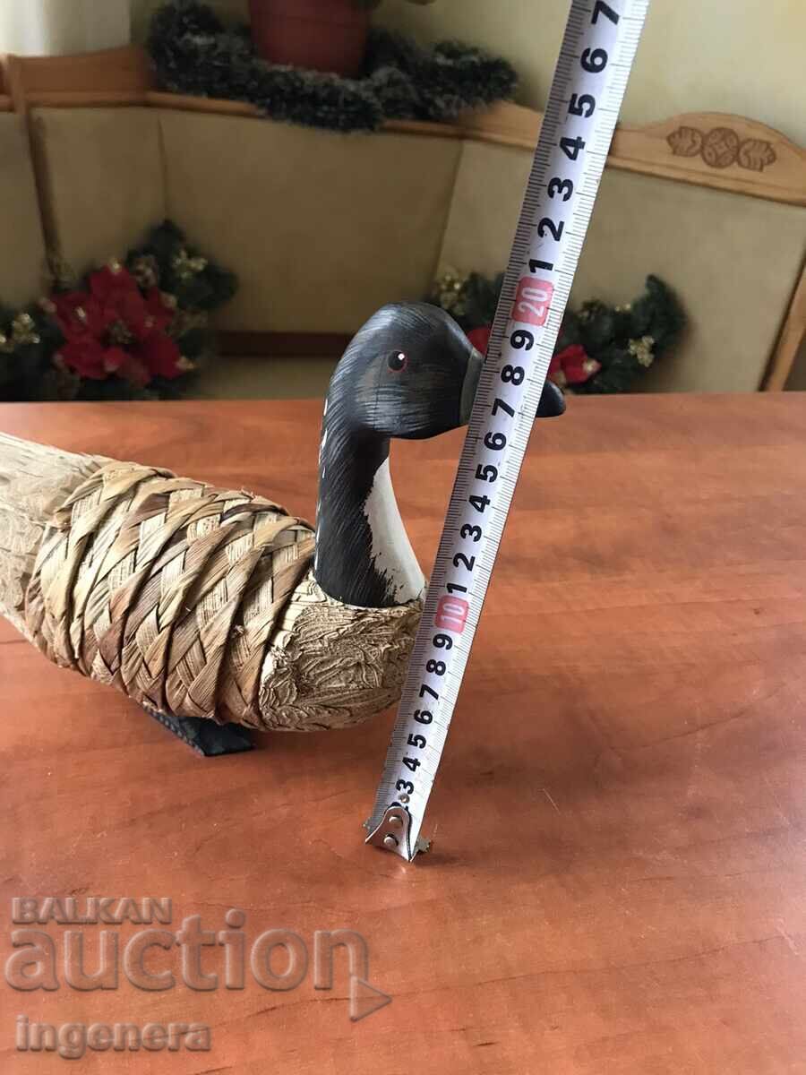 FIGURE WOOD PLASTIC BRAIDED DUCK DUCK BEAUTY with price 49.00 BGN | € 25.05