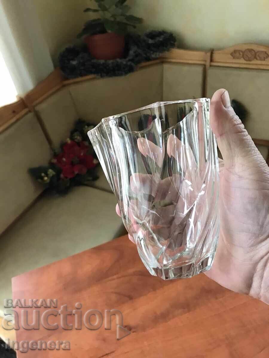 Auction SOLID EMBOSSED GLASS VASE Auction SOLID EMBOSSED GLASS VASE