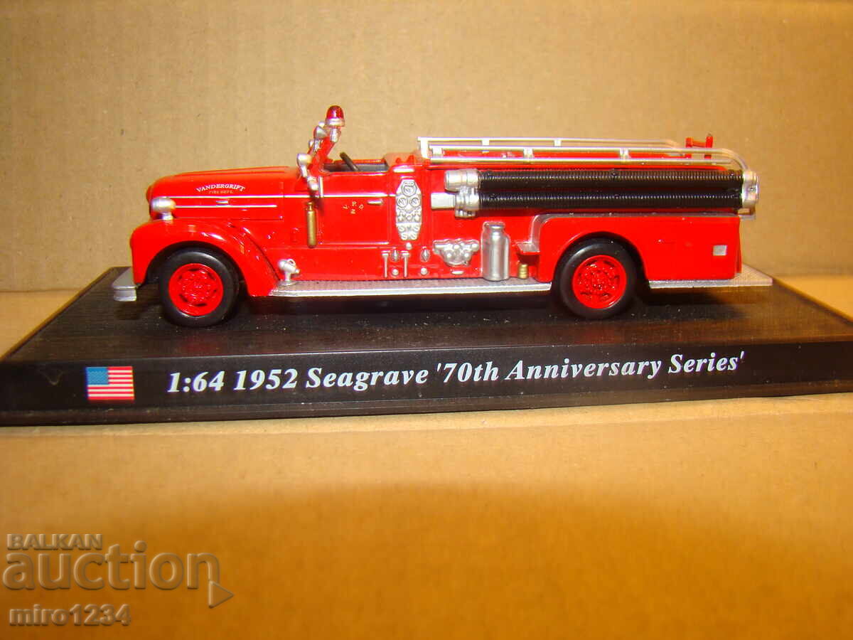 1/64  SEAGRAVE     ПОЖАРНА МОДЕЛ КАМИОН ИГРАЧКА