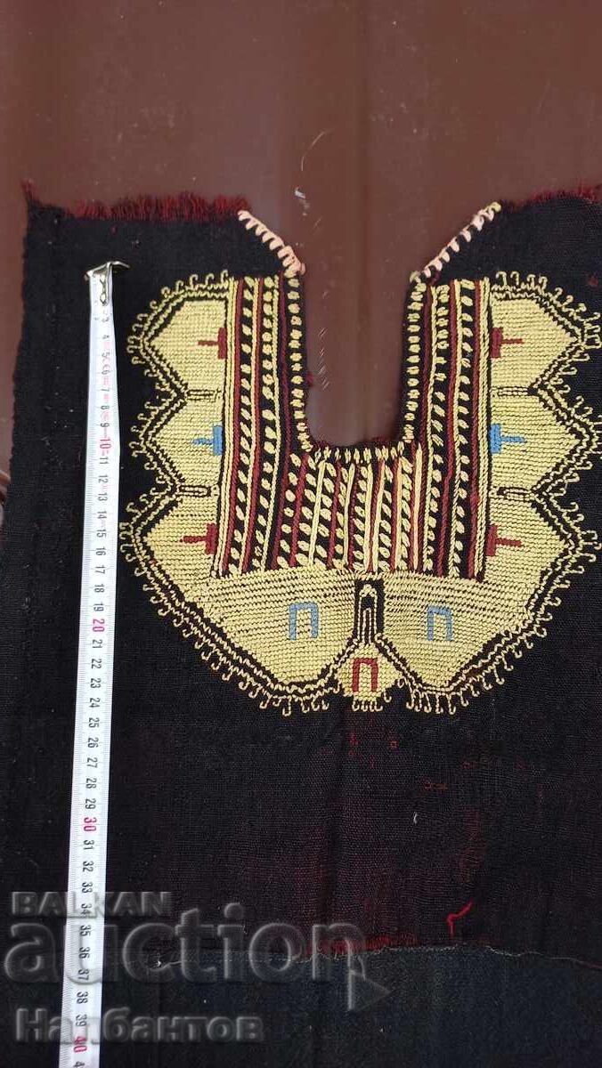 Delivery of THRONE CALL EMBROIDERED BY NOSIA Delivery of THRONE CALL EMBROIDERED BY NOSIA