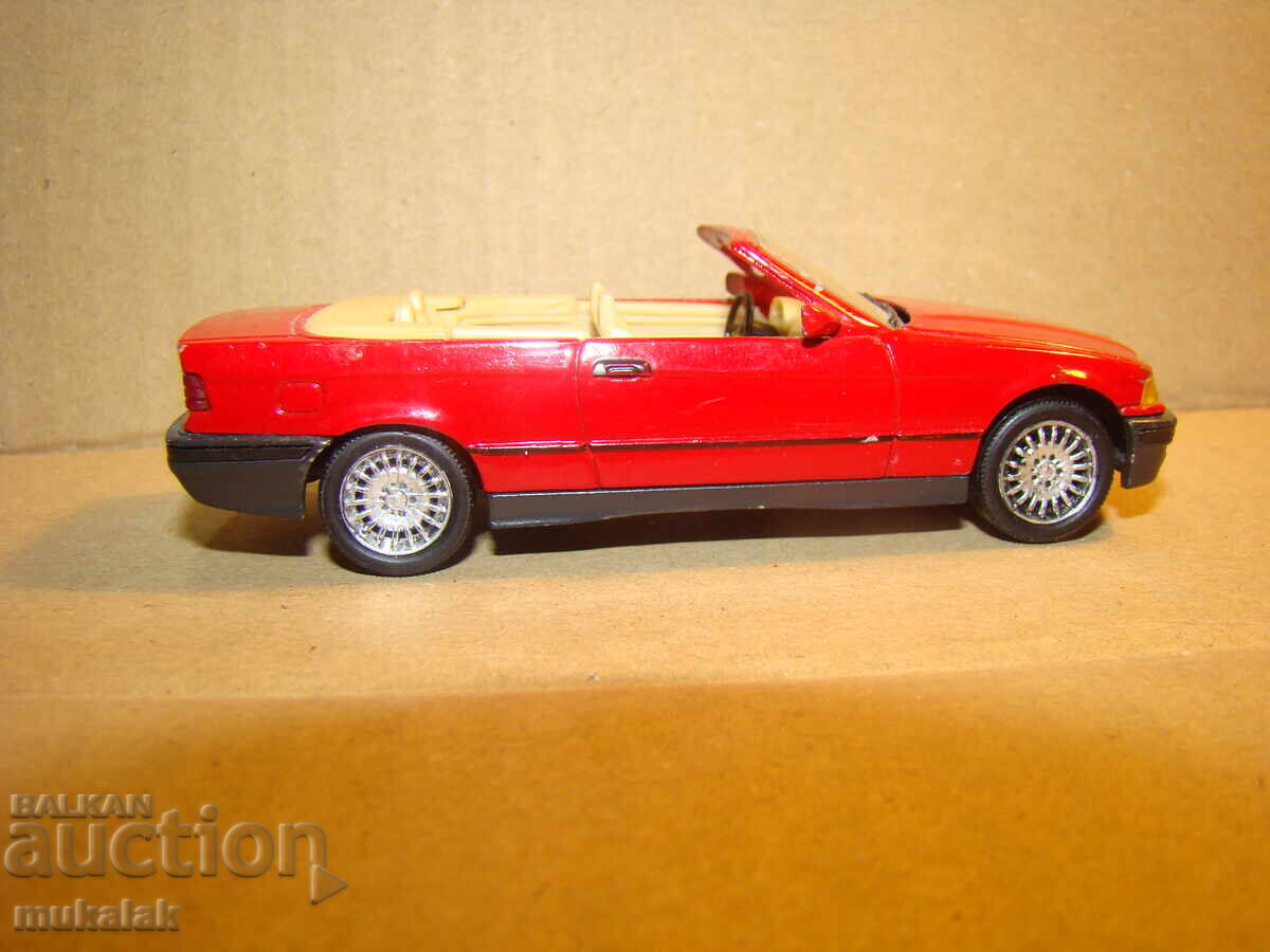 Delivery of 1:43 SOLIDO BMW 3 CABRIO MODEL STROLLER TOY Delivery of 1:43 SOLIDO BMW 3 CABRIO MODEL STROLLER TOY