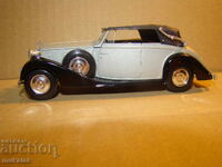 1:43 SOLIDO ROLLS ROYSE MODEL CAR TOY