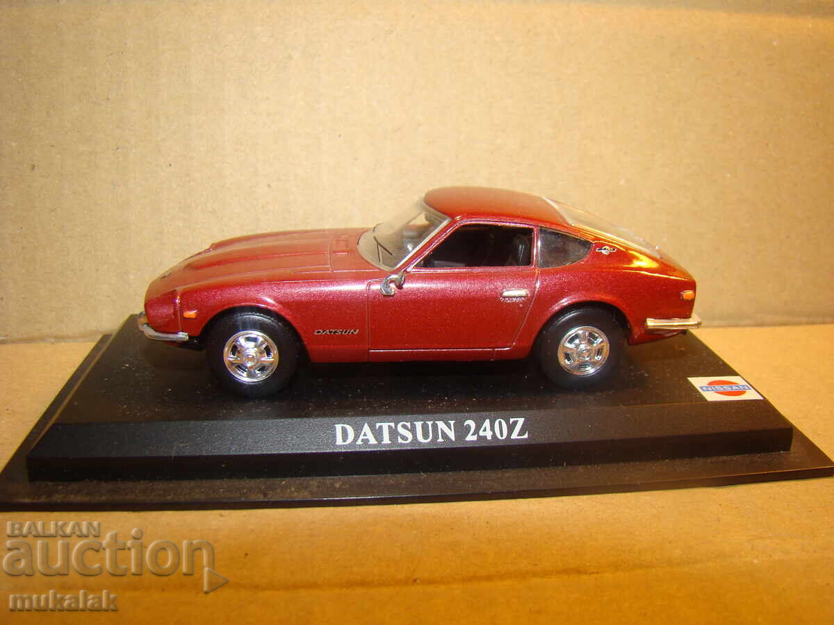 1:43   DATSUN 240  Z  МОДЕЛ КОЛИЧКА ИГРАЧКА