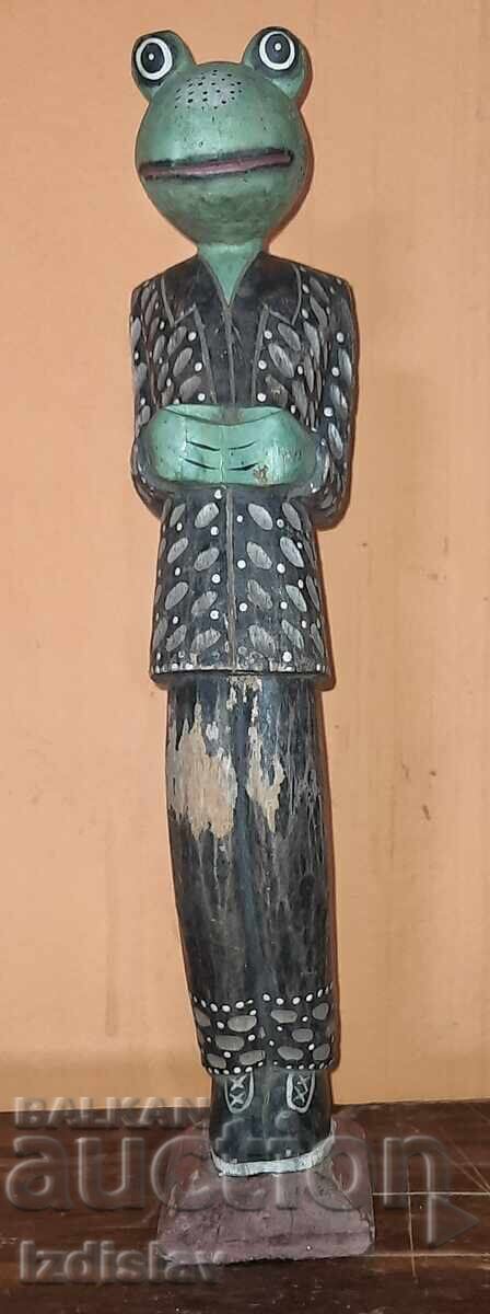 Wooden frog figurine. with price 55.00 BGN | € 28.12 Wooden frog figurine. with price 55.00 BGN | € 28.12