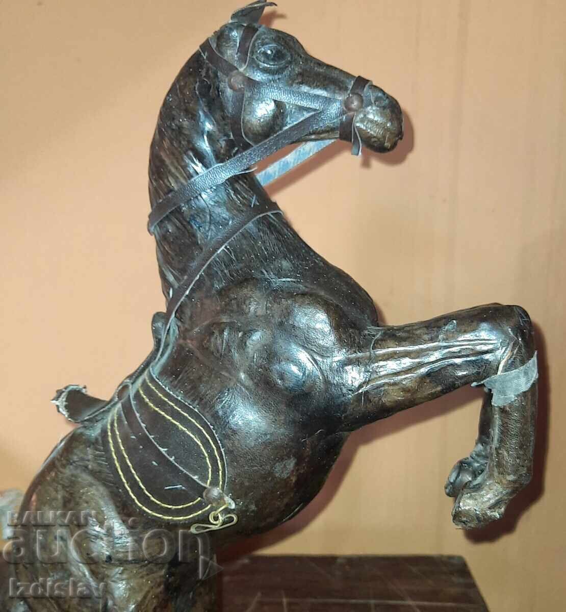 Old leather horse with price 35.00 BGN | € 17.90 Old leather horse with price 35.00 BGN | € 17.90