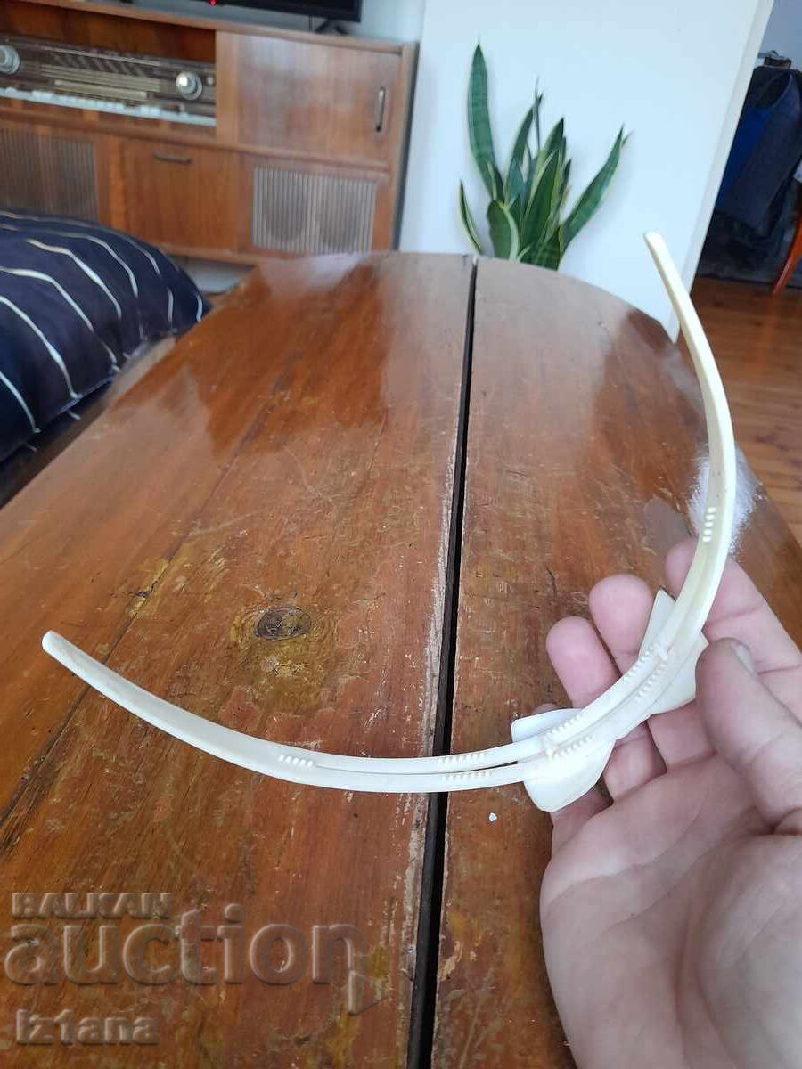 Auction Old children's tiara Auction Old children's tiara