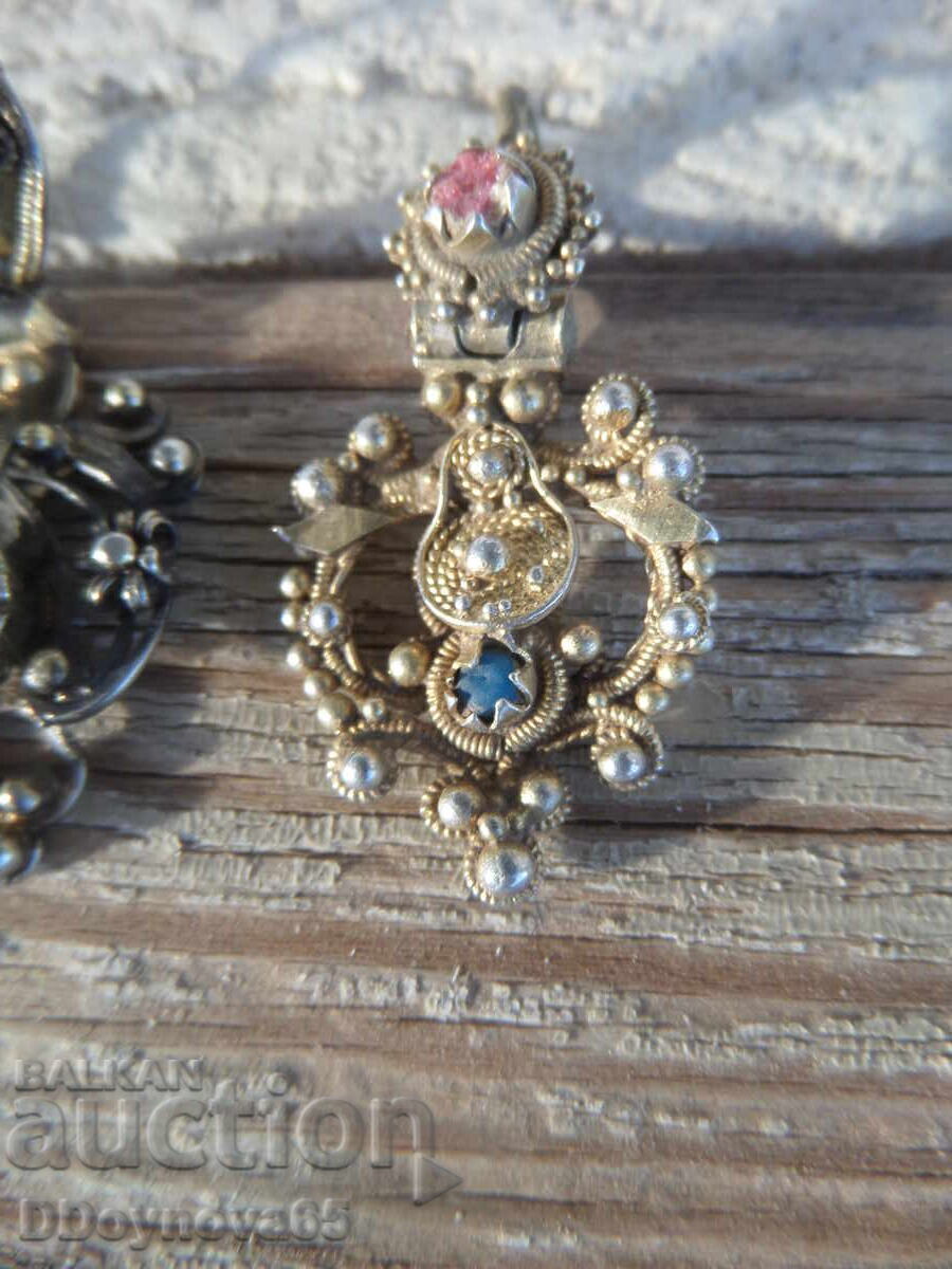 Αρπάλια Chiprove, φιλιγκράν, ασήμι, επιχρύσωση, 19ος αιώνας με τιμή 350.00 BGN | € 178.95 Αρπάλια Chiprove, φιλιγκράν, ασήμι, επιχρύσωση, 19ος αιώνας με τιμή 350.00 BGN | € 178.95