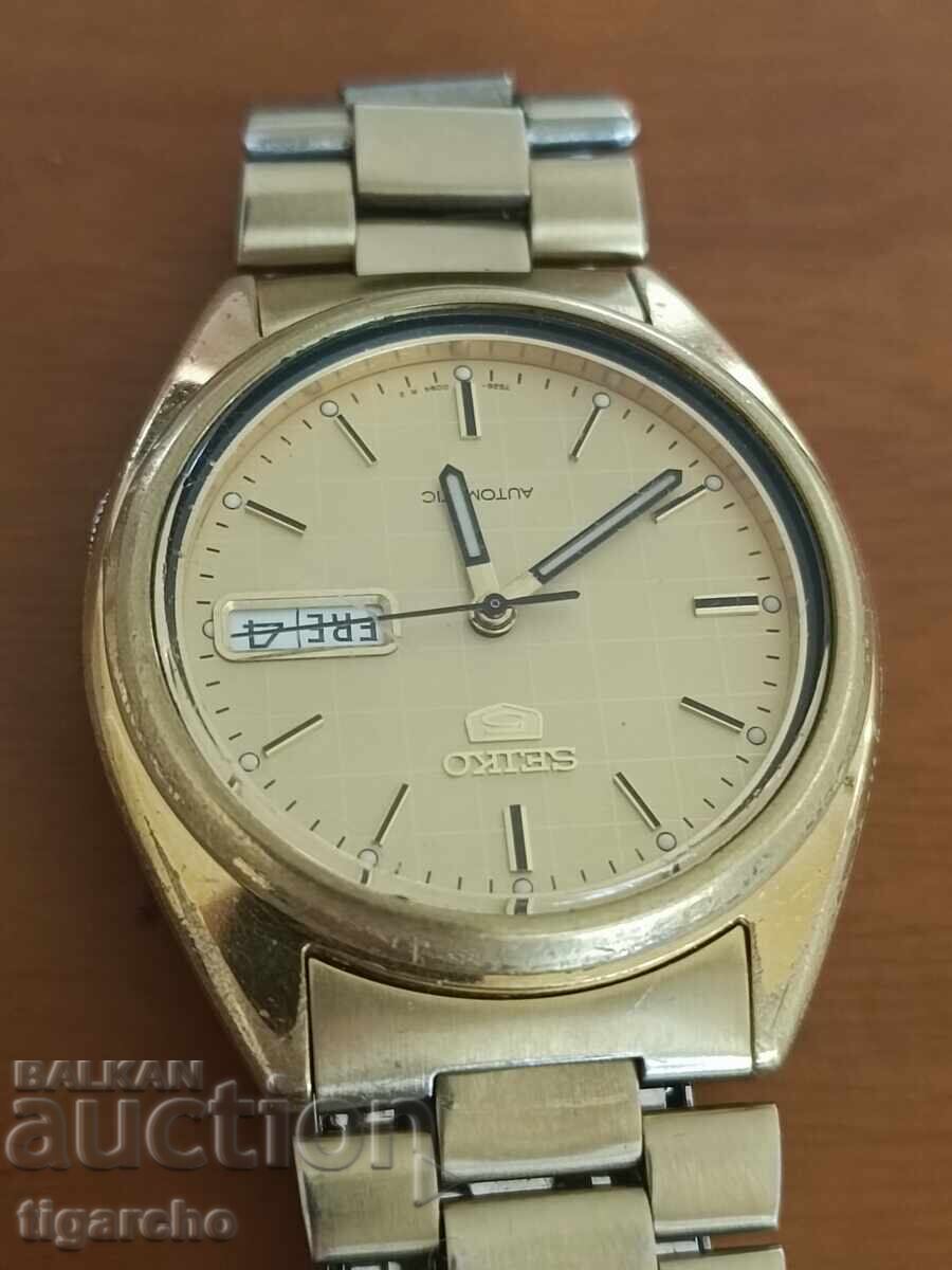 Seiko 5 watch - 7 Seiko 5 watch - 7