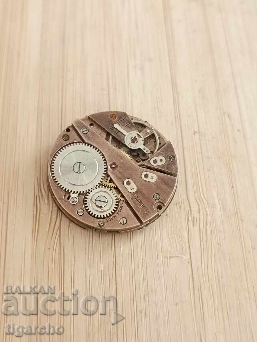 Delivery of Men's watch movement Delivery of Men's watch movement