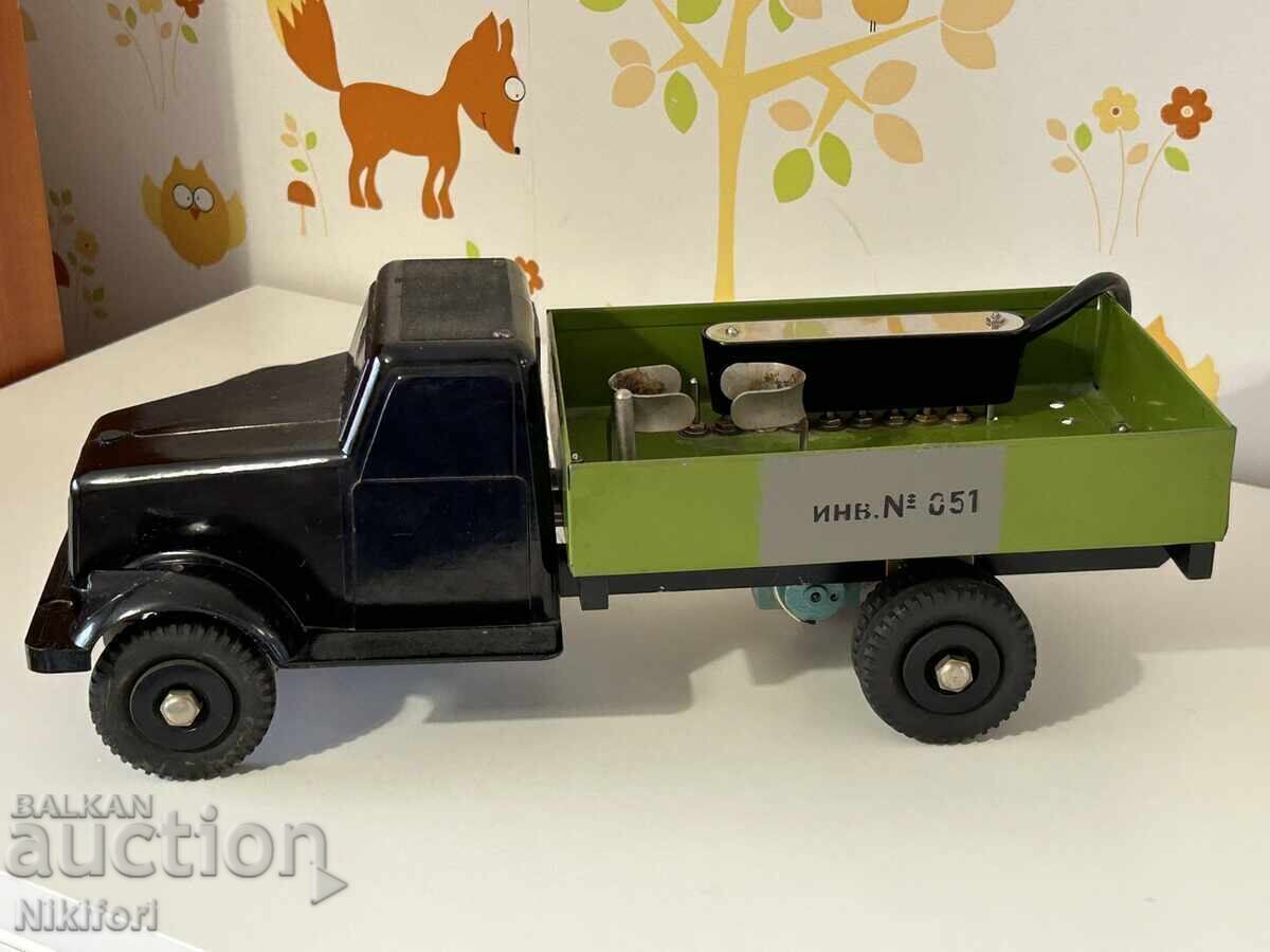 Sot Truck GAZ 51 Elektrodelo Leningrad 1967 USSR with price 800.00 BGN | € 409.03 Sot Truck GAZ 51 Elektrodelo Leningrad 1967 USSR with price 800.00 BGN | € 409.03