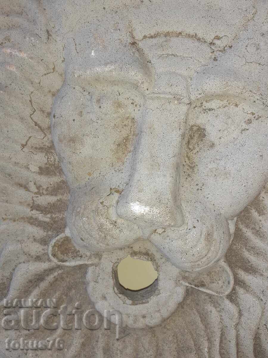 Delivery of Large old cement rosette for a lion fountain lion head