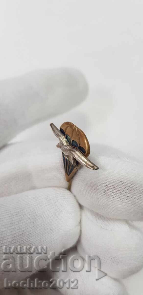 Auction Bulgarian communist paratrooper insignia, badge Auction Bulgarian communist paratrooper insignia, badge