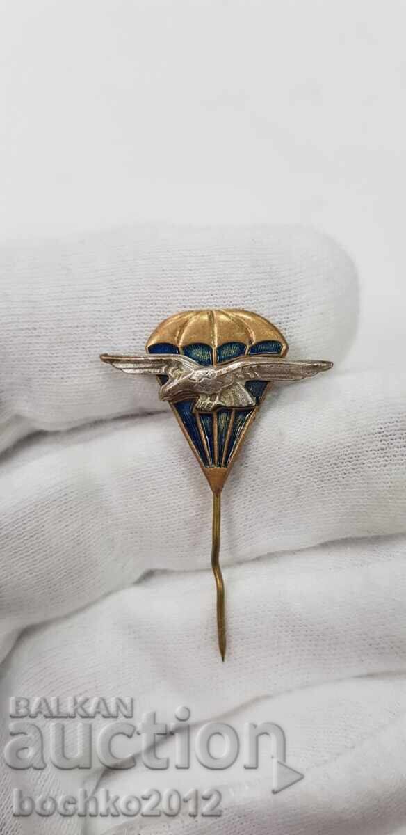 Delivery of Bulgarian communist paratrooper insignia, badge Delivery of Bulgarian communist paratrooper insignia, badge