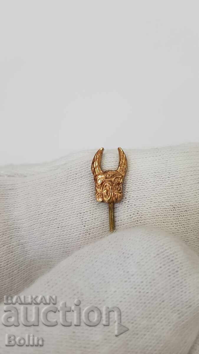 Rare royal badge, sign with car and wings - miniature Rare royal badge, sign with car and wings - miniature