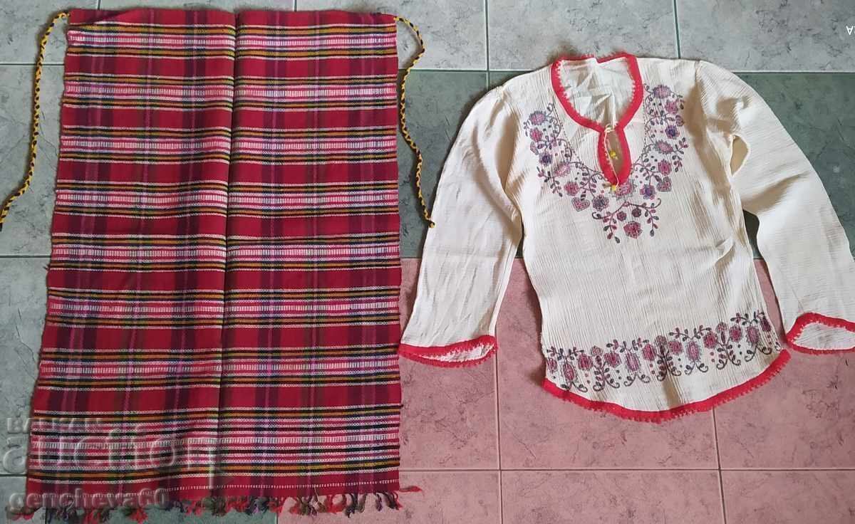 Cămașă veche din cânepă și catrință țesută, costum popular