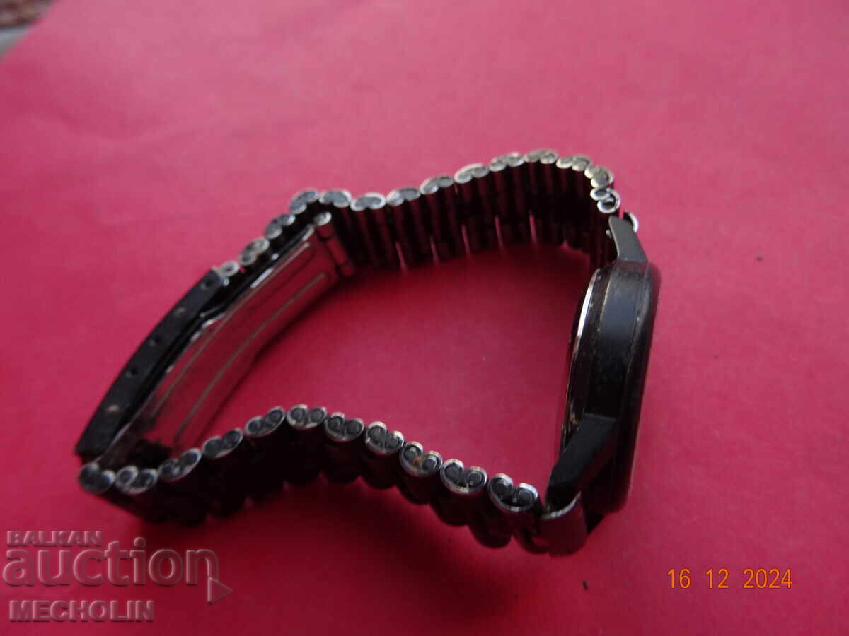 COLLECTORS' ZENTRA C - 6 COLLECTORS' ZENTRA C - 6