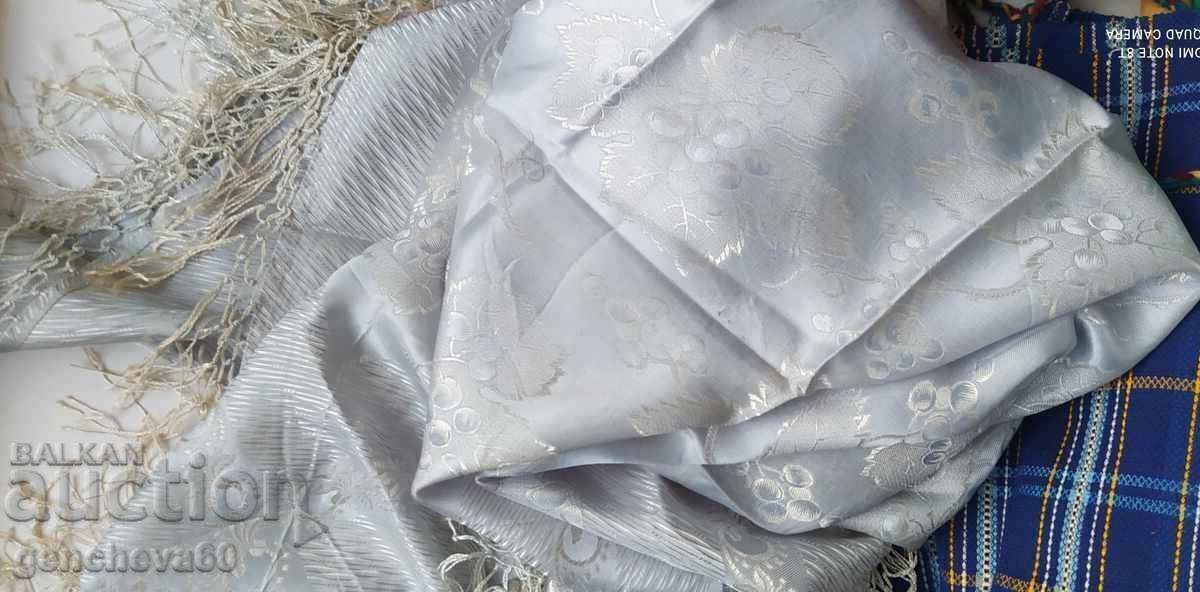 Eșarfă costum vechi și șorț de in - 6