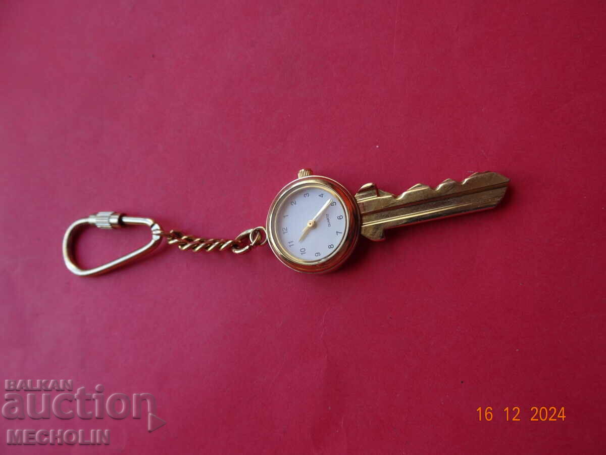 COLLECTOR'S WATCH KEY HOLDER KEY - 7