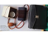 Vechi aparat rusesc pentru sânge IAD-1