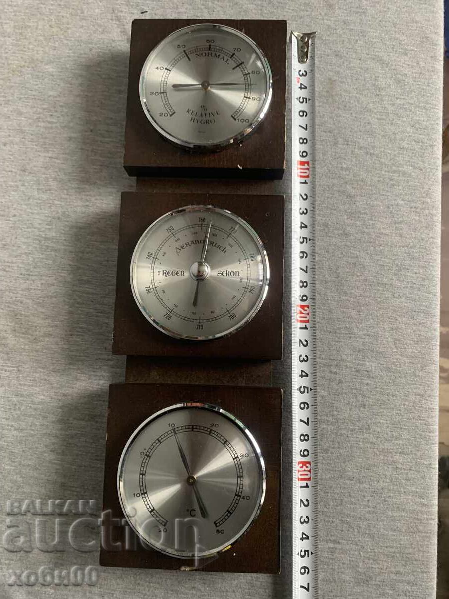 barometer thermometer hygrometer