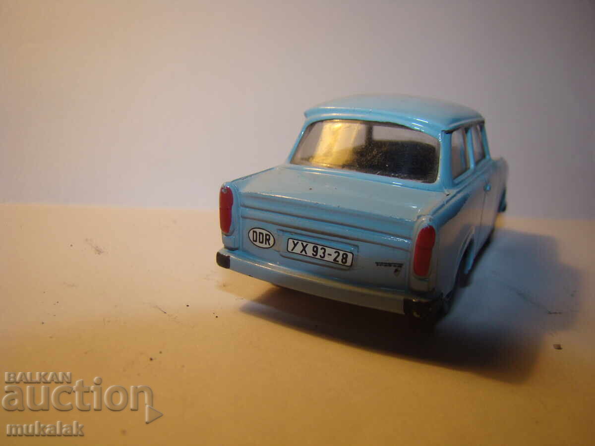 Livrarea 1:43 VITESSE TRABANT MODEL DE JUCĂRIE TRABANT Livrarea 1:43 VITESSE TRABANT MODEL DE JUCĂRIE TRABANT
