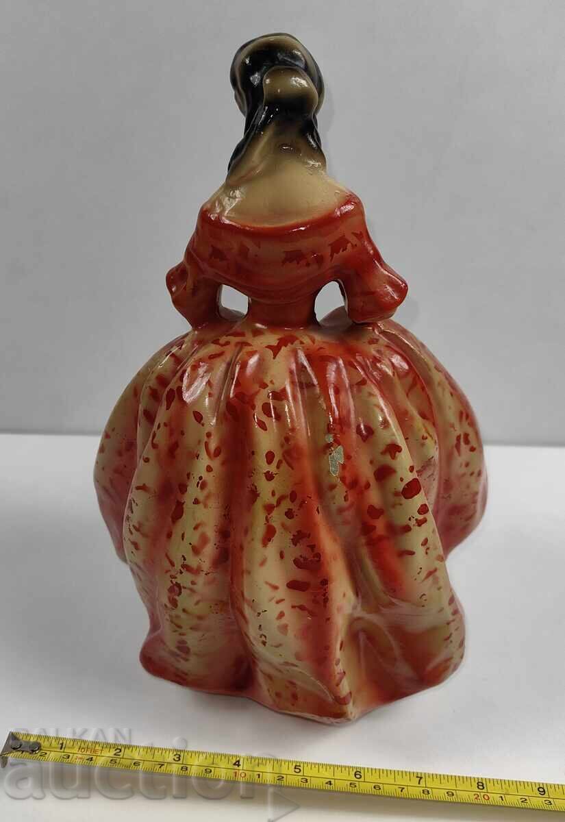 .PORCELAIN STATUETTE FIGURE WOMAN LADY WITH GREY DOG HEALTHY - 5 .PORCELAIN STATUETTE FIGURE WOMAN LADY WITH GREY DOG HEALTHY - 5