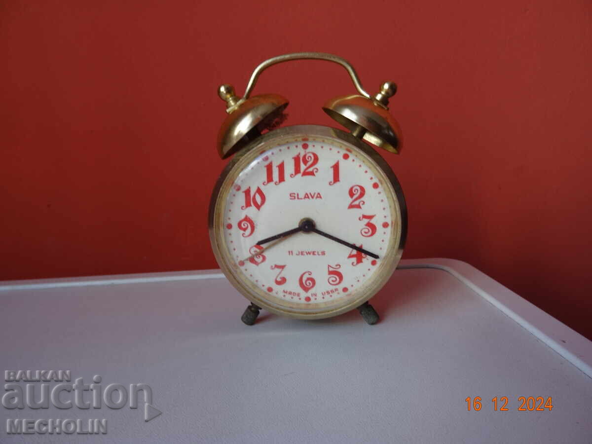 COLLECTIBLE RUSSIAN ALARM CLOCK GLORY 2 with price 15.00 BGN | € 7.67 COLLECTIBLE RUSSIAN ALARM CLOCK GLORY 2 with price 15.00 BGN | € 7.67