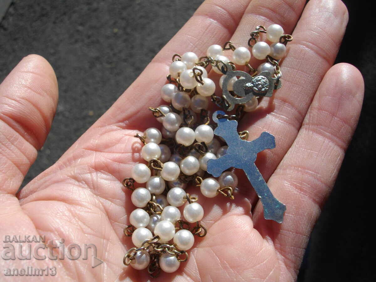Доставка на СТАРА МОЛИТВЕНА БРОЕНИЦА ПЕРЛИ Доставка на СТАРА МОЛИТВЕНА БРОЕНИЦА ПЕРЛИ