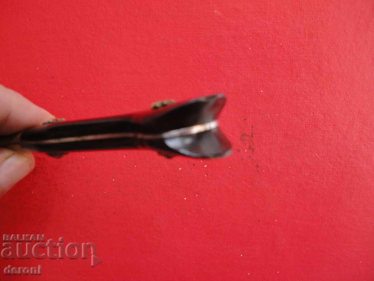 Knife karakulak with horn engravings 3 - 6 Knife karakulak with horn engravings 3 - 6