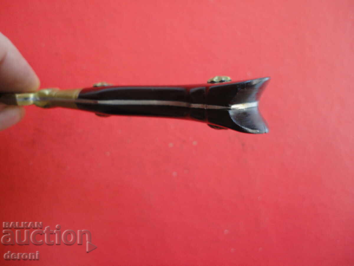 Knife karakulak with horn engravings 5 - 6 Knife karakulak with horn engravings 5 - 6