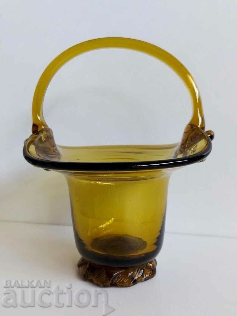 . GLASS CANDY BOWL CANDY BOX HEALTHY BLOWN GLASS - 5 . GLASS CANDY BOWL CANDY BOX HEALTHY BLOWN GLASS - 5