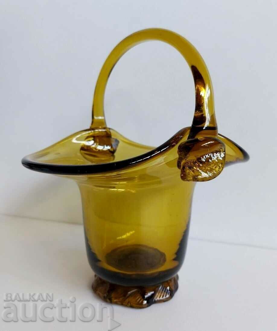 . GLASS CANDY BOWL CANDY BOX HEALTHY BLOWN GLASS - 6 . GLASS CANDY BOWL CANDY BOX HEALTHY BLOWN GLASS - 6