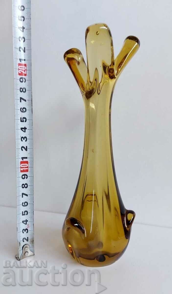 . OLD BEAUTIFUL VASE VASE HEALTHY with price 29.00 BGN | € 14.83 . OLD BEAUTIFUL VASE VASE HEALTHY with price 29.00 BGN | € 14.83