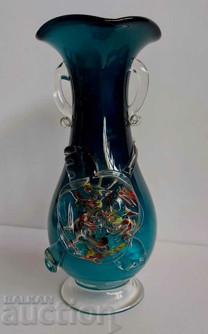 . OLD BEAUTIFUL VASE IN GOOD CONDITION MURANO TYPE BLOWN GLASS - 5 . OLD BEAUTIFUL VASE IN GOOD CONDITION MURANO TYPE BLOWN GLASS - 5